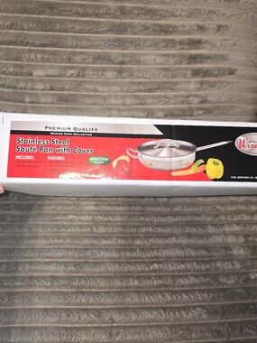 Winco Sset-3 Steel Sauté Pan with Cover
